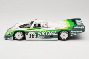 Porsche 956L #16 Skoal Bandit G. Edwards / D. Sears / M. Bleekemolen 24 Hours of Le Mans 1983 Minichamps 1:18 183836916 Метал — снимка 4 от 8