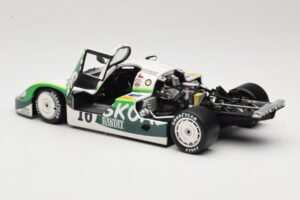 Porsche 956L #16 Skoal Bandit G. Edwards / D. Sears / M. Bleekemolen 24 Hours of Le Mans 1983 Minichamps 1:18 183836916 Метал — снимка 5 от 8