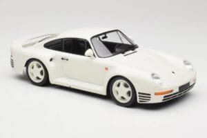 Porsche 959 Grand Prix White Minichamps 1:18 155066202 Метал — снимка 4 от 6