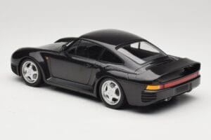 Porsche 959 Grey Metallic Minichamps 1:18 155066205 Метал — снимка 5 от 6