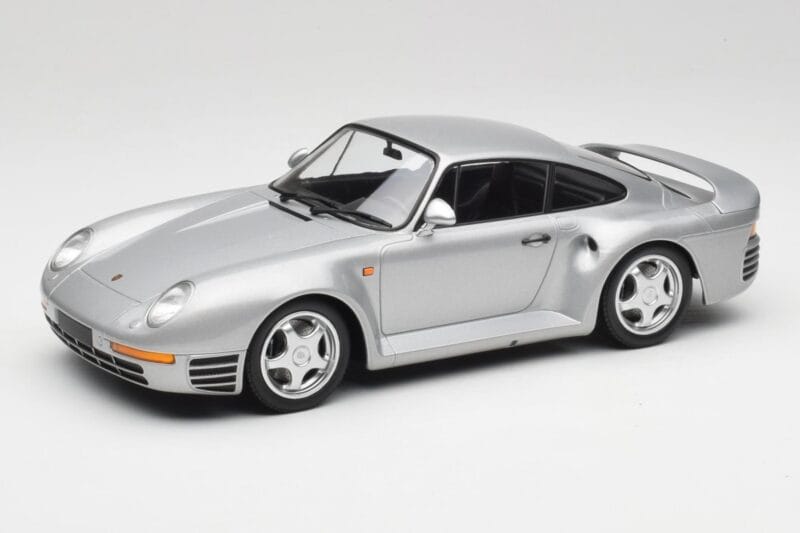 Porsche 959 Сребристо Металик Minichamps 1:18 155066201 Метал