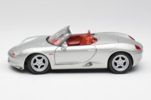 Porsche Boxster 986 Сребрист Maisto 1:18 37800-M3 Метал — снимка 4 от 8