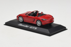 Porsche Boxster 981 GTS Червен Minichamps 1:43 WAP0200140E Метал — снимка 3 от 5