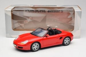 Porsche Boxster S 986 Guards Червен UT Models 1:18 27861-M1 Метал — снимка 8 от 8