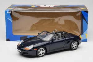Porsche Boxster 986 S Night Blue UT Models 1:18 WAP021006-R1 Метал — снимка 8 от 8
