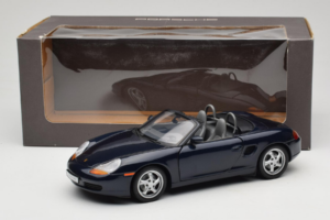 Porsche Boxster S 986 Night Blue UT Models 1:18 WAP021006 Метал — снимка 7 от 7
