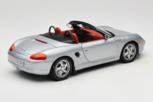 Porsche Boxster S 986 Сребрист UT Models 1:18 WAP021007 Метал — снимка 3 от 8