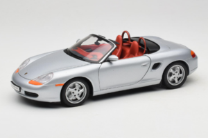 Porsche Boxster S 986 Сребрист UT Models 1:18 WAP021007 Метал
