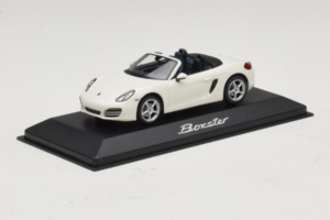 Porsche Boxster 981 Бял Minichamps 1:43 WAP0202000D Метал — снимка 2 от 5