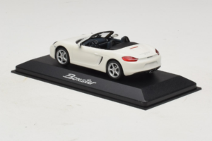 Porsche Boxster 981 Бял Minichamps 1:43 WAP0202000D Метал — снимка 3 от 5