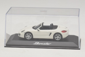 Porsche Boxster 981 Бял Minichamps 1:43 WAP0202000D Метал — снимка 4 от 5