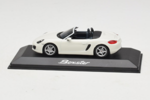 Porsche Boxster 981 Бял Minichamps 1:43 WAP0202000D-R1 Метал