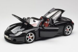 Porsche Carrera GT Черен Maisto 1:18 36665 Метал — снимка 2 от 8