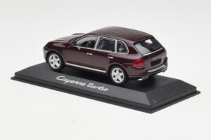 Porsche Cayenne 955 Turbo Тъмночервен Minichamps 1:43 WAPC2000113 Метал — снимка 3 от 4