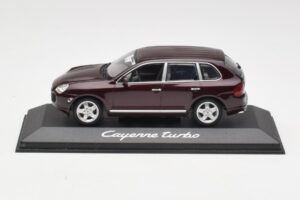 Porsche Cayenne 955 Turbo Тъмночервен Minichamps 1:43 WAPC2000113 Метал