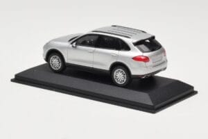 Porsche Cayenne 958 Сребрист Minichamps 1:43 WAP0200020B Метал — снимка 3 от 4