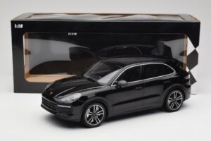 Porsche Cayenne 958 Turbo S Черен Minichamps 1:18 155066070 Метал — снимка 6 от 6