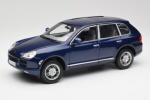 Porsche Cayenne S 9PA Dark Sea Син Металик Maisto 1:18 31635 Метал
