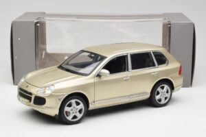 Porsche Cayenne Turbo 955 Бежов Maisto 1:18 WAP02100113 Метал — снимка 8 от 8