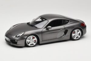 Porsche Cayman 981 S Сив Minichamps 1:18 WAP0210070D Метал