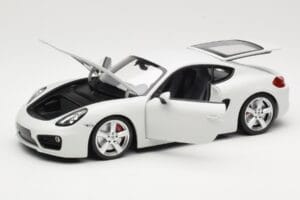 Porsche Cayman 981 Бял Minichamps 1:18 113062221 Метал — снимка 3 от 8