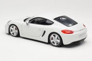 Porsche Cayman 981 Бял Minichamps 1:18 113062221 Метал — снимка 7 от 8