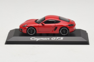 Porsche Cayman 981 GTS Червен Minichamps 1:43 WAP0200150E Метал