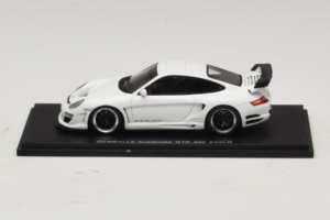 Porsche Gemballa Avalanche GTR 650 Evo 997 Бял Spark 1:43 S0719 Смола