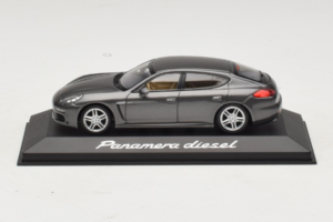 Porsche Panamera 970 Diesel Grey Metallic Minichamps 1:43 WAP0202300E Метал