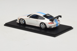 Porsche RUF RGT 997 White Metallic Spark 1:43 S0716 Смола — снимка 3 от 4