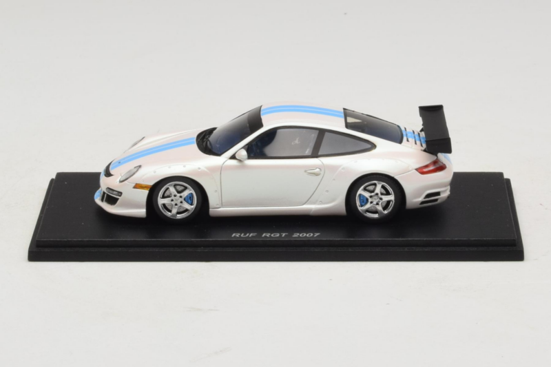 Porsche RUF RGT 997 White Metallic Spark 1:43 S0716 Смола