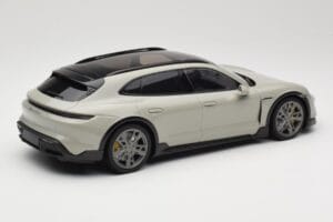 Porsche Taycan Cross Turismo Turbo S Chalk Grey Minichamps 1:18 155069302 Метал — снимка 2 от 6