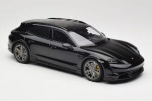 Porsche Taycan J1 Turbo S Cross Turismo Черен Minichamps 1:18 155069300 Метал — снимка 4 от 6