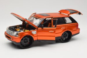 Range Rover Sport L320 Оранжев Maisto 1:18 31081 Метал — снимка 2 от 8