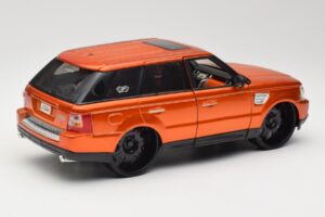 Range Rover Sport L320 Оранжев Maisto 1:18 31081 Метал — снимка 3 от 8