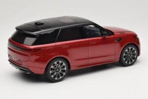 Range Rover Sport L494 Firenze Red GT Spirit 1:18 GT523 Смола — снимка 2 от 6