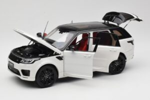 Range Rover Sport L494 Бял Wheelart 1:18 WA180302 Метал — снимка 2 от 8