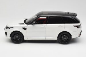 Range Rover Sport L494 Бял Wheelart 1:18 WA180302 Метал — снимка 4 от 8