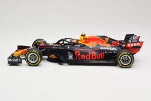 Red Bull Racing RB16 #23 A. Albon 4th Place Styrian GP 2020 Minichamps 1:18 110200223 Метал — снимка 3 от 6