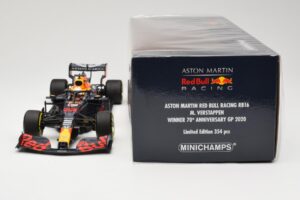 Red Bull Racing RB16 #33 M. Verstappen Winner 70th Anniversary GP 2020 Minichamps 1:18 110200533 Метал — снимка 6 от 6
