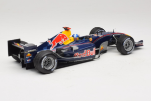 Red Bull RB1 Cosworth #14 D. Coulthard Red Bull Racing Showcar 2005 Minichamps 1:18 100050014 Метал — снимка 2 от 6