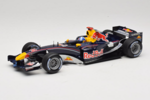 Red Bull RB1 Cosworth #14 D. Coulthard Red Bull Racing Showcar 2005 Minichamps 1:18 100050084 Метал
