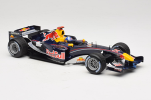 Red Bull RB1 Cosworth #14 D. Coulthard Red Bull Racing Showcar 2005 Minichamps 1:18 100050084 Метал — снимка 4 от 7