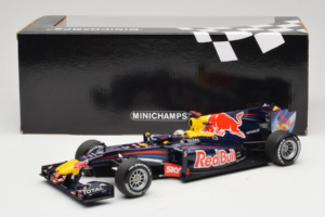 Red Bull RB6 Renault #5 S. Vettel Red Bull Racing Brazilian Grand Prix Winner 2010 Minichamps 1:18 110100205 Метал — снимка 6 от 7