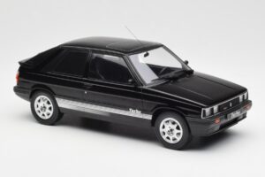 Renault 11 Turbo Черен Custom Tuning IXO 1:18 18CMC179 Метал — снимка 4 от 6