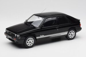 Renault 11 Turbo Черен Custom Tuning IXO 1:18 18CMC179 Метал