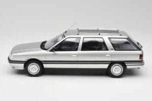 Renault 21 Nevada Сребрист Металик Otto 1:18 OT479 Смола — снимка 3 от 6