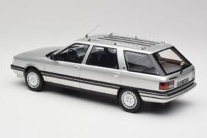Renault 21 Nevada Сребрист Металик Otto 1:18 OT479 Смола — снимка 5 от 6