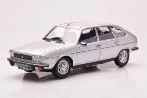 Renault 30 TX Сребрист Norev 1:18 185272 Метал