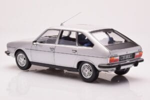 Renault 30 TX Сребрист Norev 1:18 185272 Метал — снимка 7 от 8